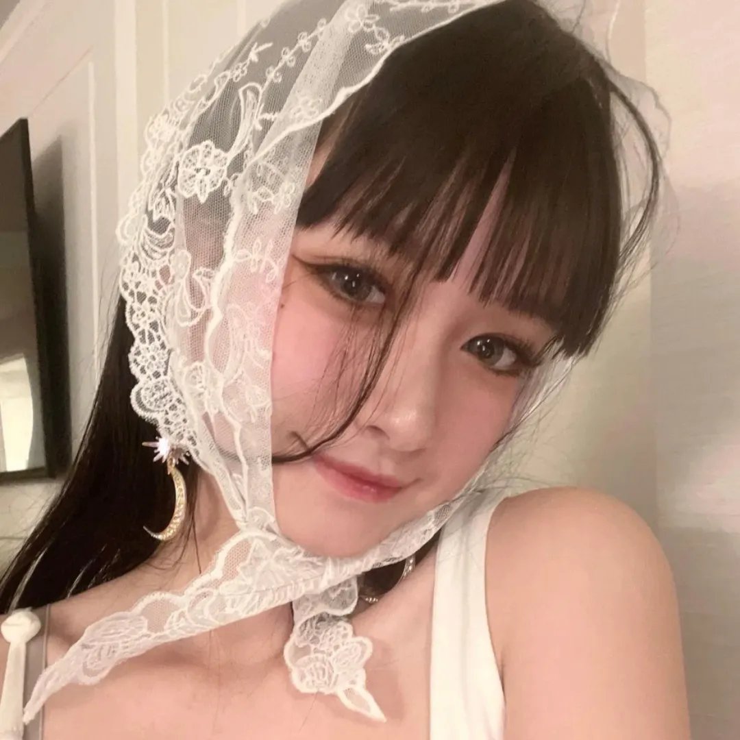 七彩满天神佛国语海报